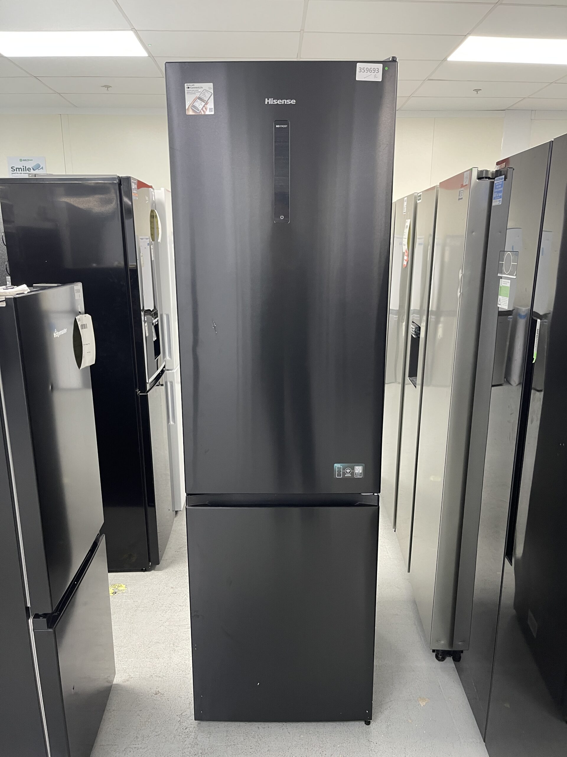 Hisense RB470N4SFCUK Wifi Connected 60/40 Frost Free Fridge Freezer ...