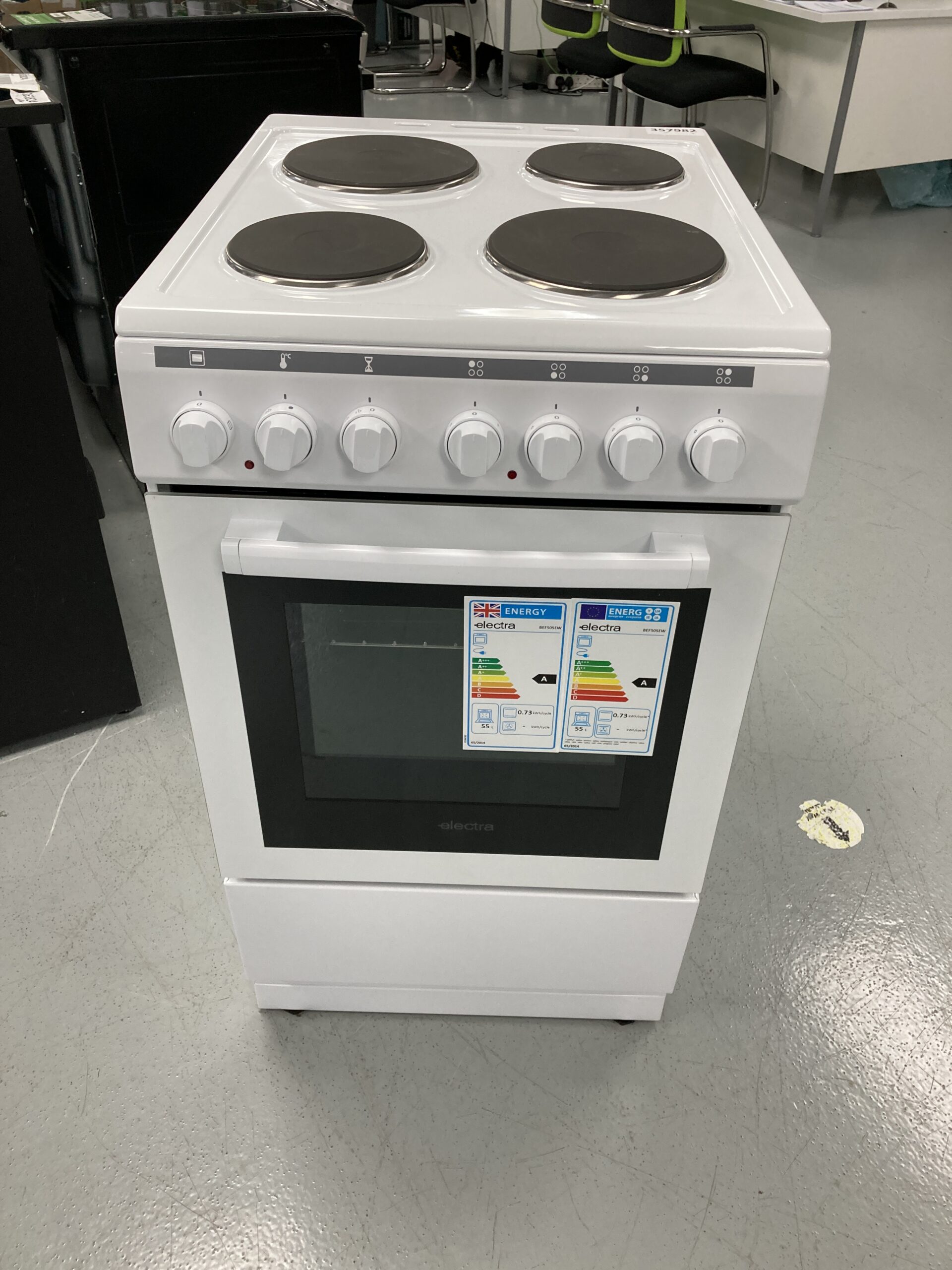 Electra Cookers in White